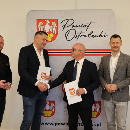 Nowa nawierzchnia, pobocza i odwodnienie. Droga Daniszewo–Czarnowiec przejdzie metamorfozę [ZDJĘCIA]