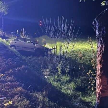 Tragiczny finał niedzielnej podróży. 30-letni kierowca zginął na miejscu [ZDJĘCIA]