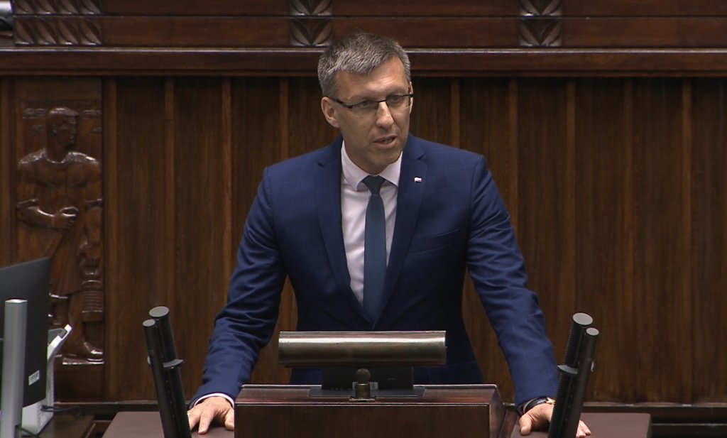 Poseł Grabowski o aferach w służbie zdrowia. "To jest naplucie Polakom w twarz!" [WIDEO]