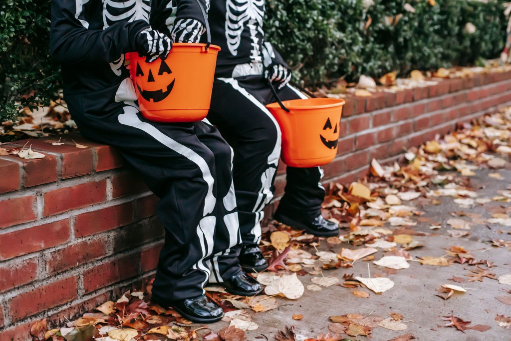Halloween czy Wszystkich Świętych? Spór, który wraca co roku