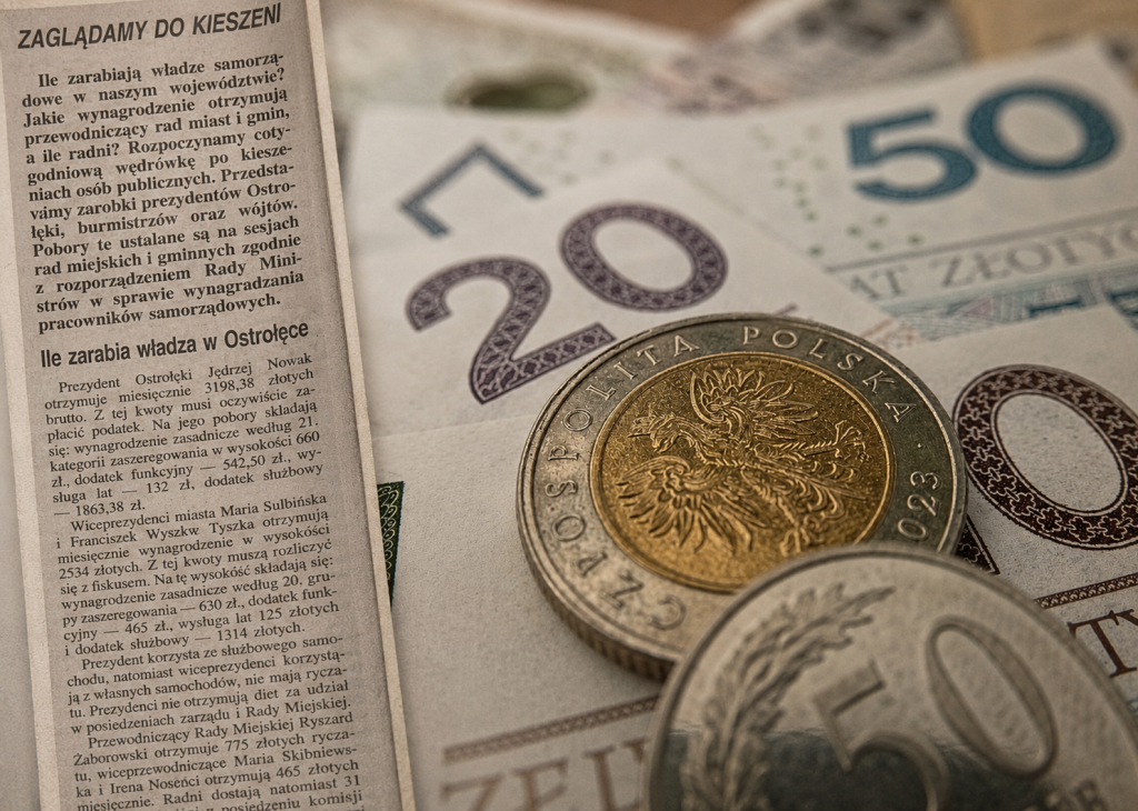 Ile zarabiała władza w Ostrołęce 30 lat temu? Nie uwierzycie!
