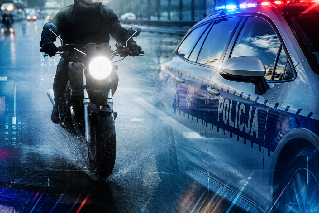 Motocyklista z Ostrołęki ranny w wypadku na Mazurach