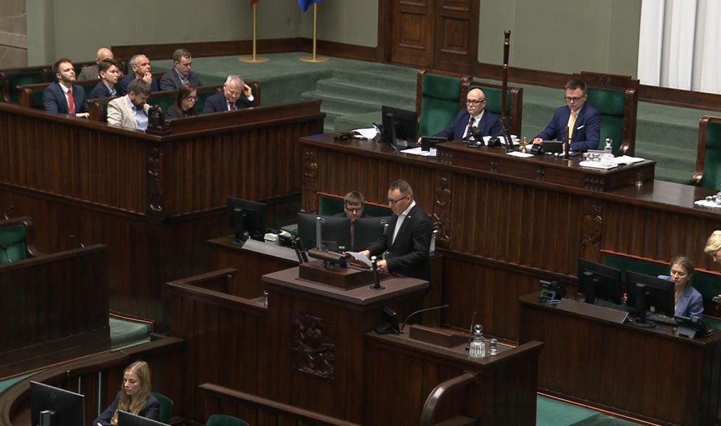 Nowe przepisy ułatwią oszczędzanie? „Krok w dobrym kierunku" [WIDEO]