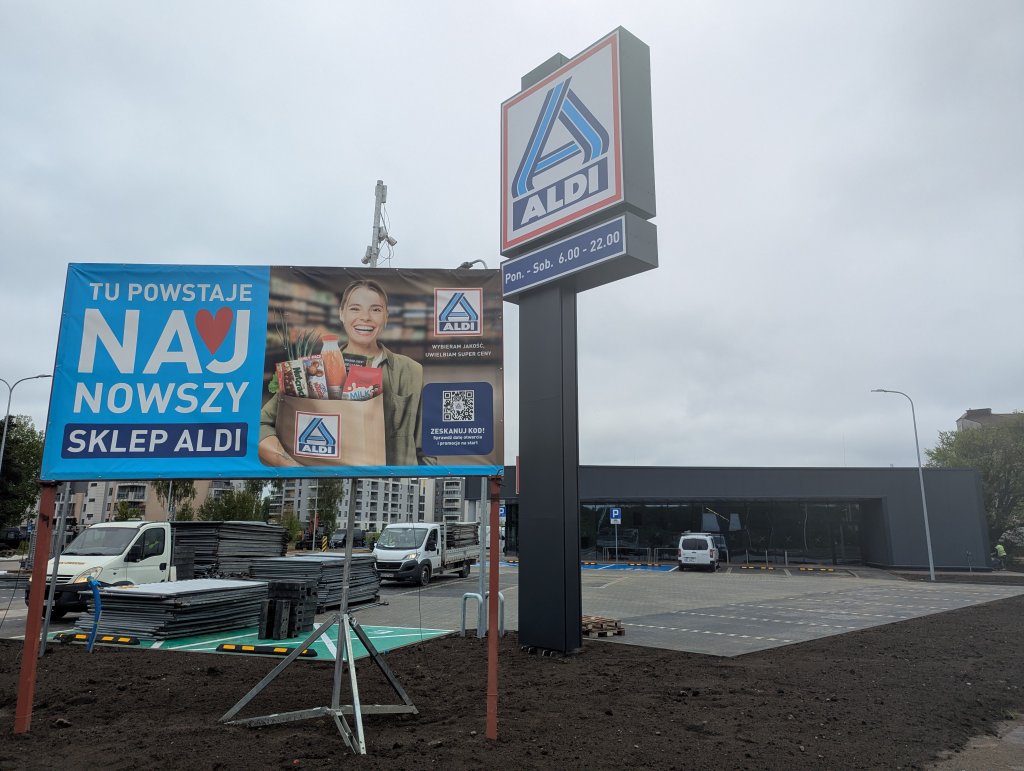 Tak powstaje nowy market w Ostrołęce. Wiemy, kiedy otwarcie [ZDJĘCIA]