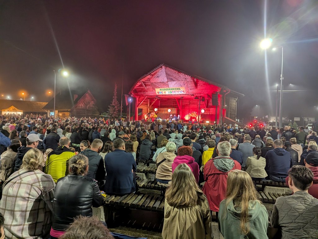 Miodobraniowa Noc Kabaretowa 2026 w Myszyńcu [WIDEO, ZDJĘCIA]