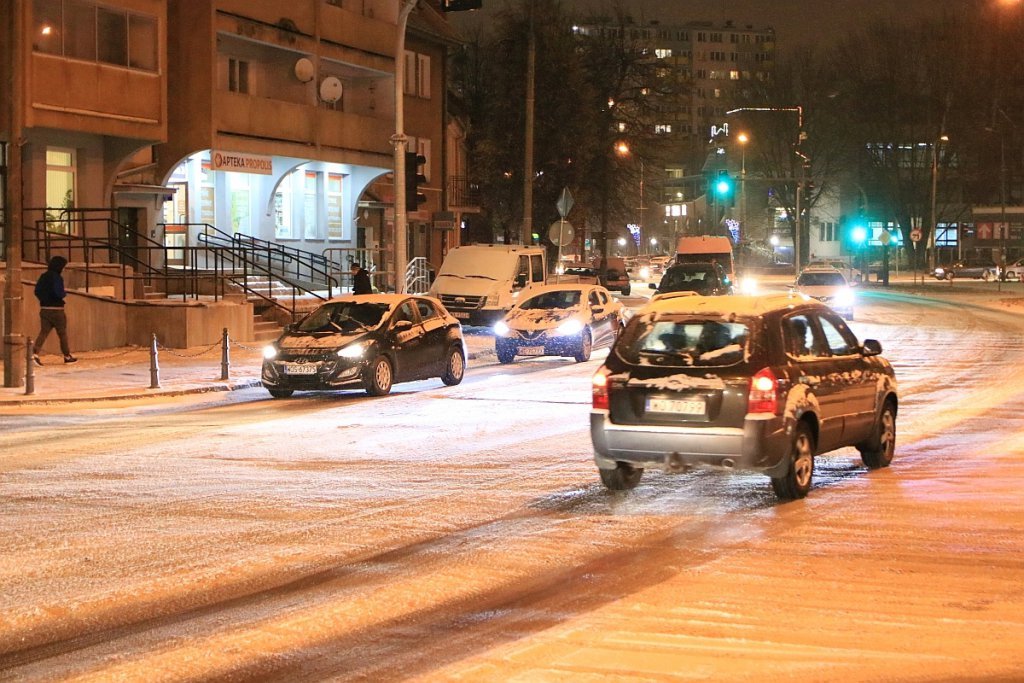 Fala arktycznego powietrza pozostanie z nami na dłużej. Alert IMGW przed silnym mrozem utrzymany