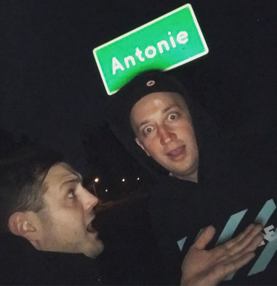 fot.facebook.com/letnichamskipodryw