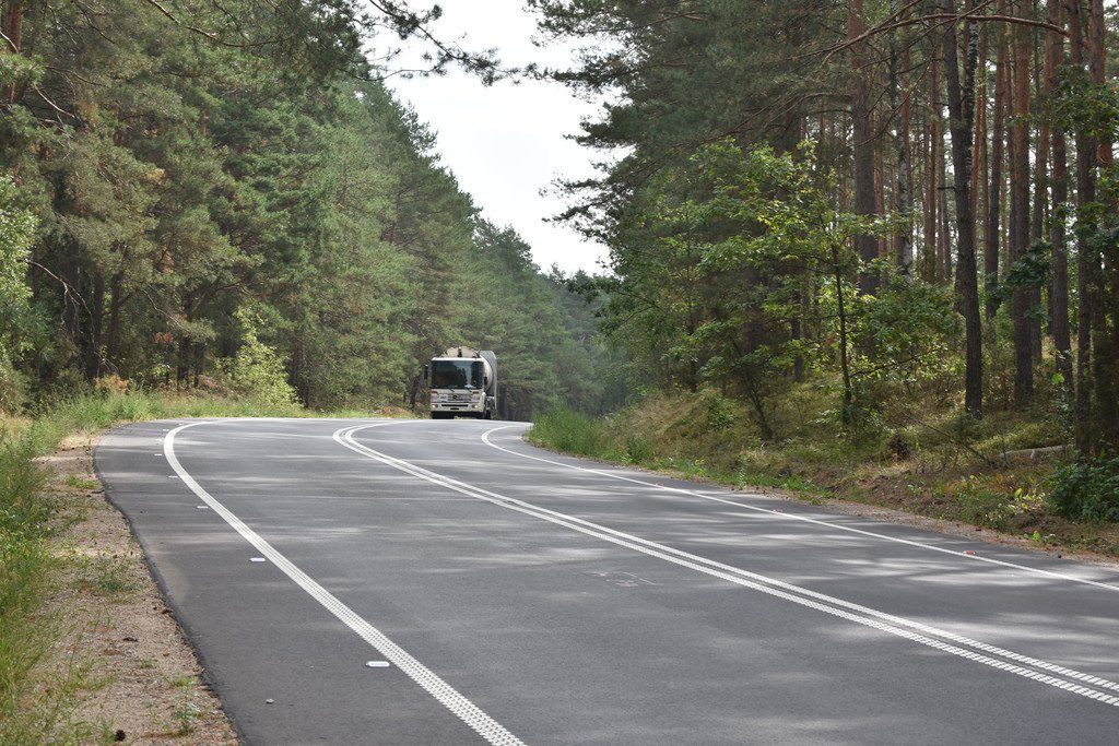 zdjęcie ilustracyjne, Droga powiatowa nr 2533W Chudek – Gleba – Kierzek – Zawady, fot. Starostwo Powiatowe w Ostrołęce