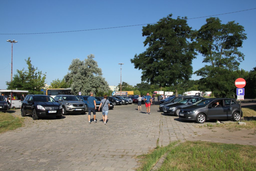 Ostroęcka Giełda Samochodowa, fot. eOstroleka.pl