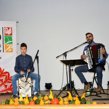 Recital "Żegnaj lato na rok" w wykonaniu Michała i Dominika Sawickich [ZDJĘCIA]