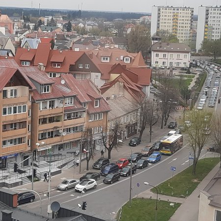 Mega korek w Ostrołęce. Zablokowane wszystkie ulice prowadzące w kierunku obu mostów [ZDJĘCIA]