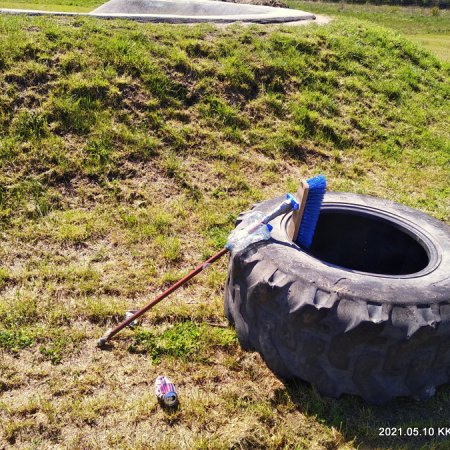 Wandale na pumptracku. "Co przyświeca tym, którzy przybywają niszczyć mienie?"