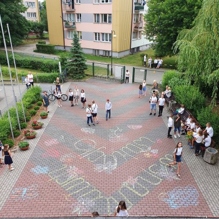 Zakończenie roku szkolnego w ostrołęckich podstawówkach [ZDJĘCIA]