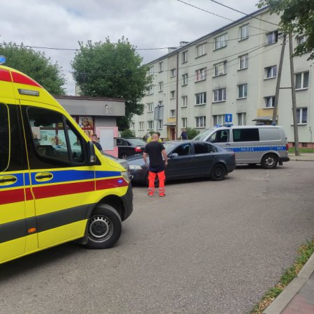 Policja na osiedlu Parkowe. Bo pokłóciło się dwóch kierowców