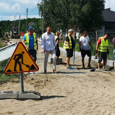 Rzekuń: Trwają intensywne prace związane z realizacją inwestycji drogowych