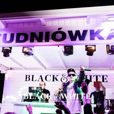 Studniówka z Cypisem w Clubie Black&White [ZDJĘCIA]