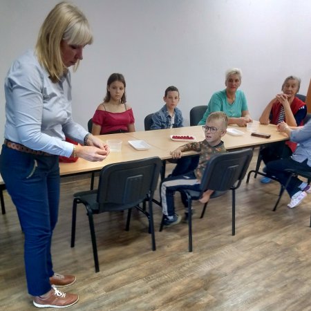 Wychowankowie TPD na zajęciach w Dziennym Domu Seniora ,,Senior +” w Olszewie-Borkach [ZDJĘCIA]