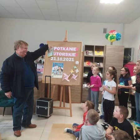 Spotkanie z autorem książek dla dzieci, Wiesławem Drabikiem [ZDJĘCIA]