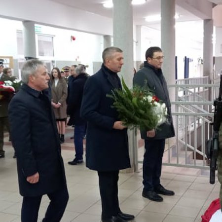 Uczcili pamięć sierż. Mariusza Deptuły. Żołnierz zginął w Afganistanie [ZDJĘCIA]