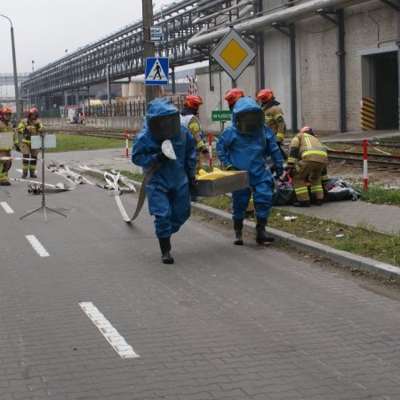 Wyciek kwasu siarkowego w Stora Enso. Zaczęło się od pożaru na taśmociągu [ZDJĘCIA]