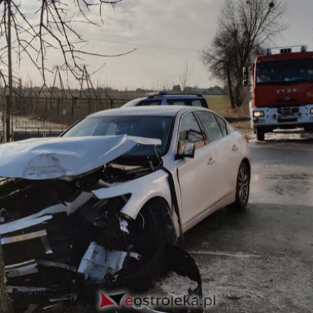 Wypadek w Żabinie. Poszkodowana jedna osoba [ZDJĘCIA]