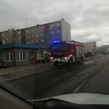 Alarmy bombowe w Ostrołęce. To kolejna próba wywołania paniki i destabilizacji