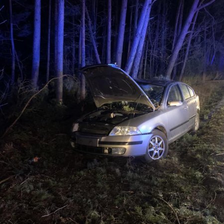 Wypadek w Czarnotrzewiu. Poszkodowana została jedna osoba [ZDJĘCIA]