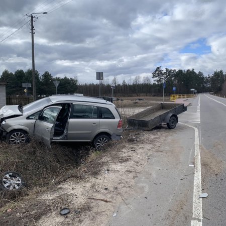 Wypadek w Majdanie. Jedna osoba trafiła do szpitala [ZDJĘCIA]