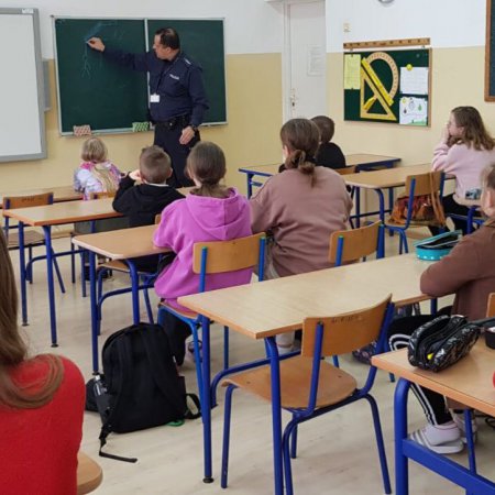 Bezpieczne ferie - działania ostrołęckich policjantów