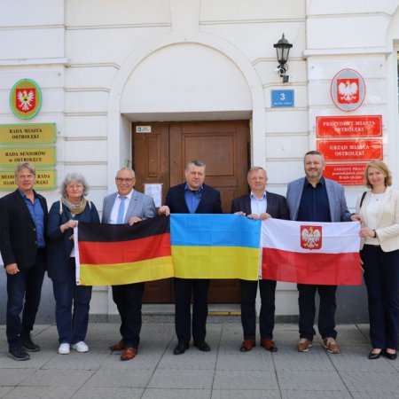 Delegacja z partnerskiego Meppen z pomocą dla uchodźców z Ukrainy [ZDJĘCIA]