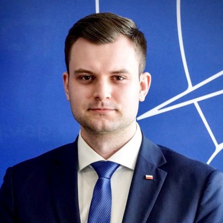 Bartosz Makowiecki z Ostrołęki ekspertem ds. komunikacji w Kancelarii Premiera