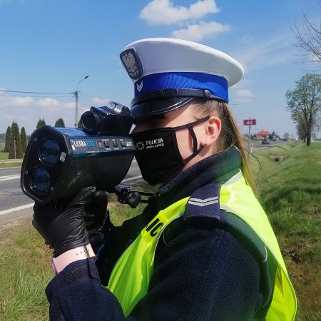 Za szybko i z promilami – dwóch niebezpiecznych kierowców zatrzymała wyszkowska drogówka