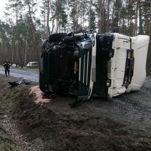 Groźny wypadek pod Wyszkowem [ZDJĘCIA]