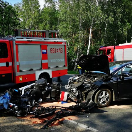 Wypadek na DK-62. Poszkodowany motocyklista trafił do szpitala 