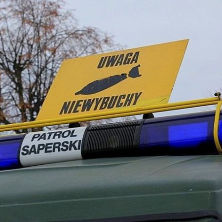 Niewybuch pod Goworowem. W akcji patrol saperski