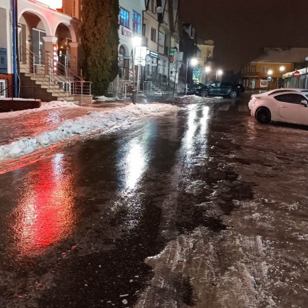 Uwaga, ślisko! Policja apeluje o ostrożność