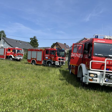 Pożar w Cierpiętach. W akcji gaśniczej cztery zastępy strażackie [ZDJĘCIA]