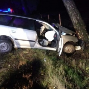 Wypadek w Drążdżewie Nowym. Dwie osoby trafiły do szpitala