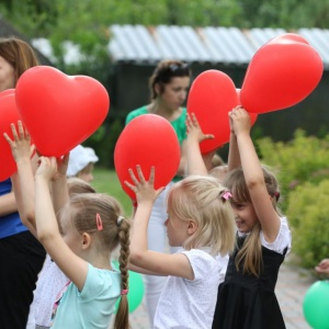 Piknik „Mama, tata i ja” w Przedszkolu Miejskim nr 5 [ZDJĘCIA]