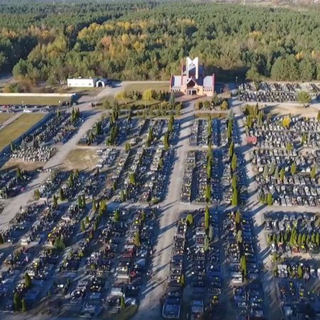 Na Święto Zmarłych cmentarze będą zamknięte. Jest decyzja rządu