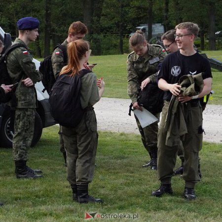 II Rajdu Kadeta. Uczniowie ZSZ 2 przeszli z Przystani do Ostrołęki [ZDJĘCIA]