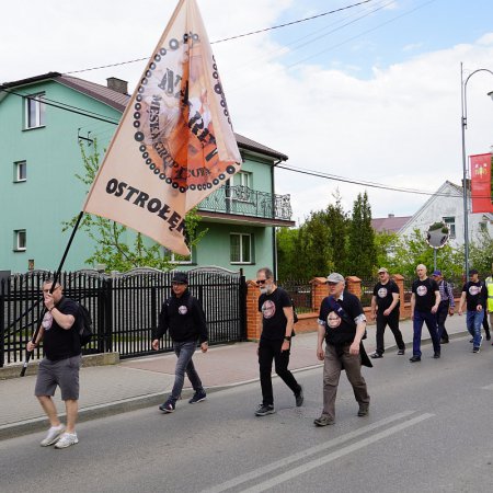 Męska piesza pielgrzymka Rzekuń - Suchcice [ZDJĘCIA, WIDEO]