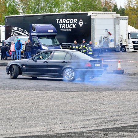 Moto-show z charytatywnym akcentem w Ławach pod Ostrołęką. Jest m.in. taxi-drift! [WIDEO, ZDJĘCIA]