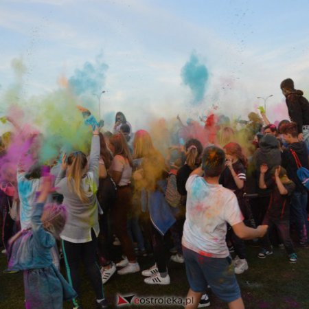 Kolor Fest. Festiwal kolorów ponownie w Ostrołęce [WIDEO, ZDJĘCIA]