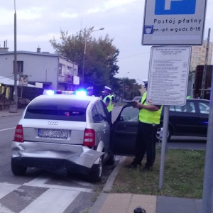 Wypadek na skrzyżowaniu Inwalidów Wojennych i Prądzyńskiego [ZDJĘCIA]