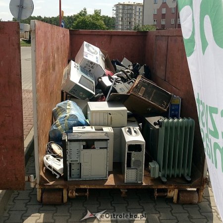 Zbiórka elektrośmieci w Ostrołęce. Gdzie oddać stary lub zepsuty sprzęt?