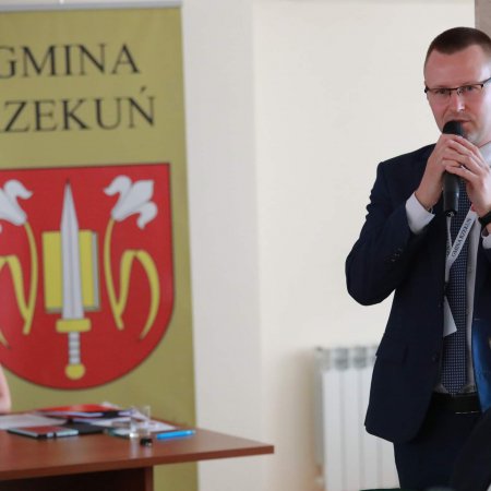 Rzekuń. Miażdżące zwycięstwo Bartosza Podolaka w wyborach samorządowych
