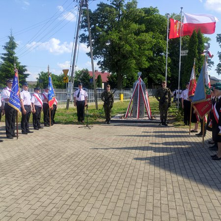 W Rozworach uczcili pamięć mieszkańców deportowanych przez NKWD w 1941 roku [ZDJĘCIA]