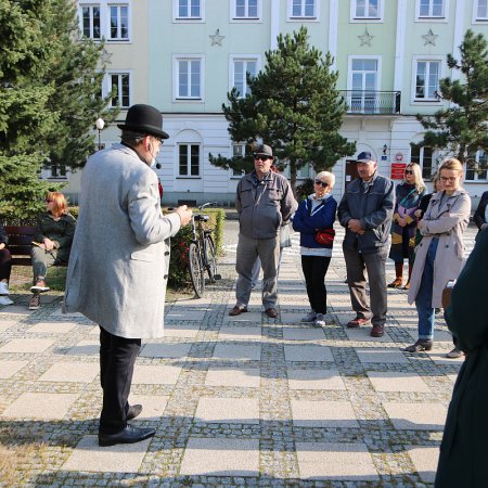 Spacer historyczny śladami ostrołęckich rzeźb [ZDJĘCIA]