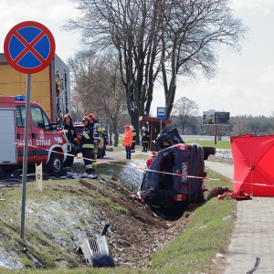 Koszmarny wypadek w Kordowie. Zginęło dwoje dzieci! [ZDJĘCIA, AKTUALIZACJA]